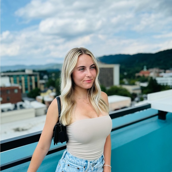 nicole_gumm